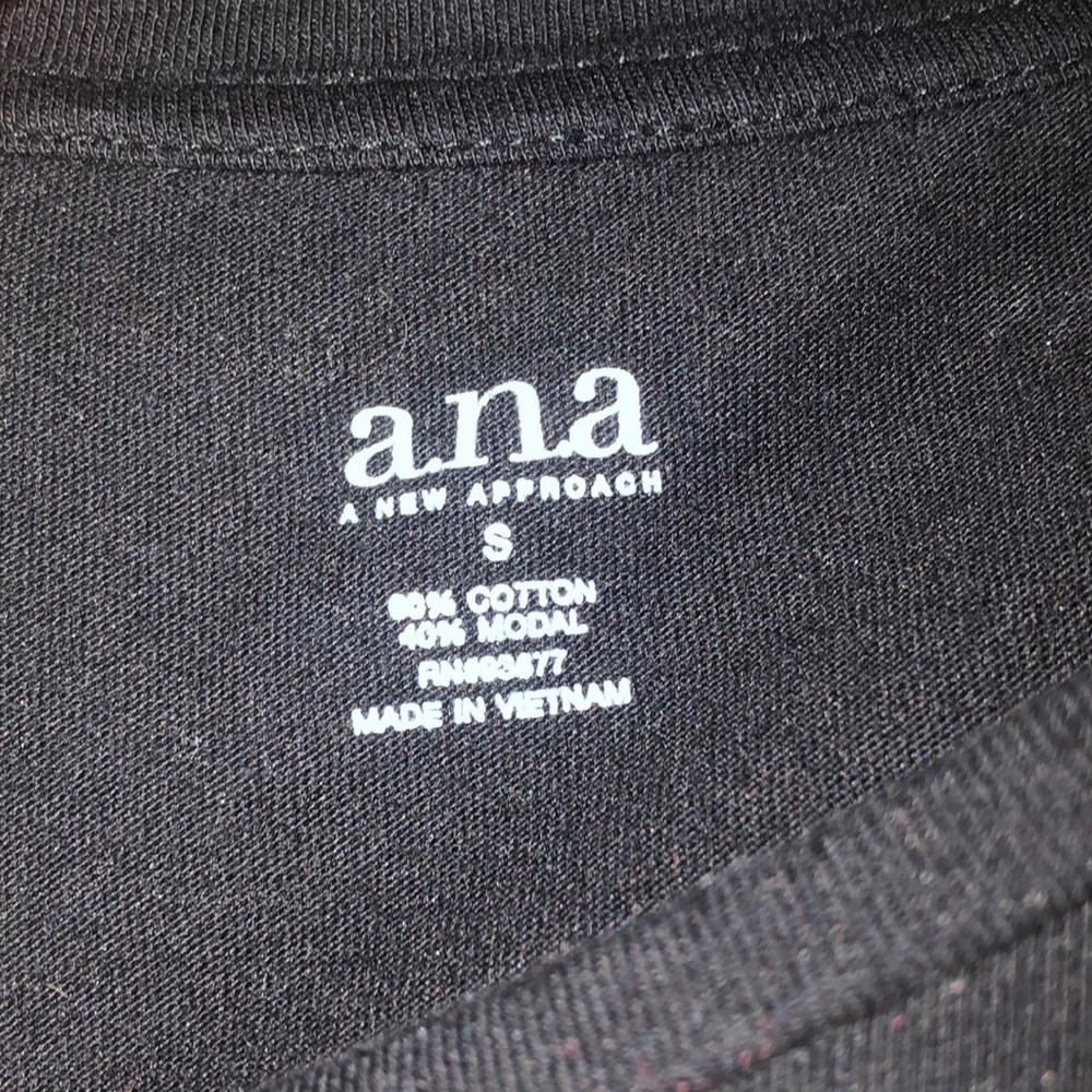 shirt - Picture 2 of 4